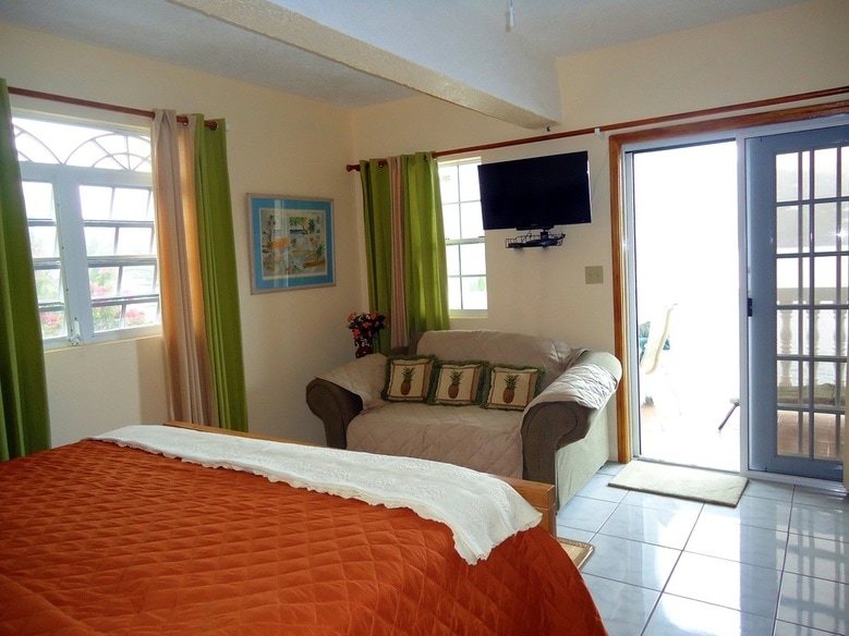 Ocean Bliss Suite bedroom